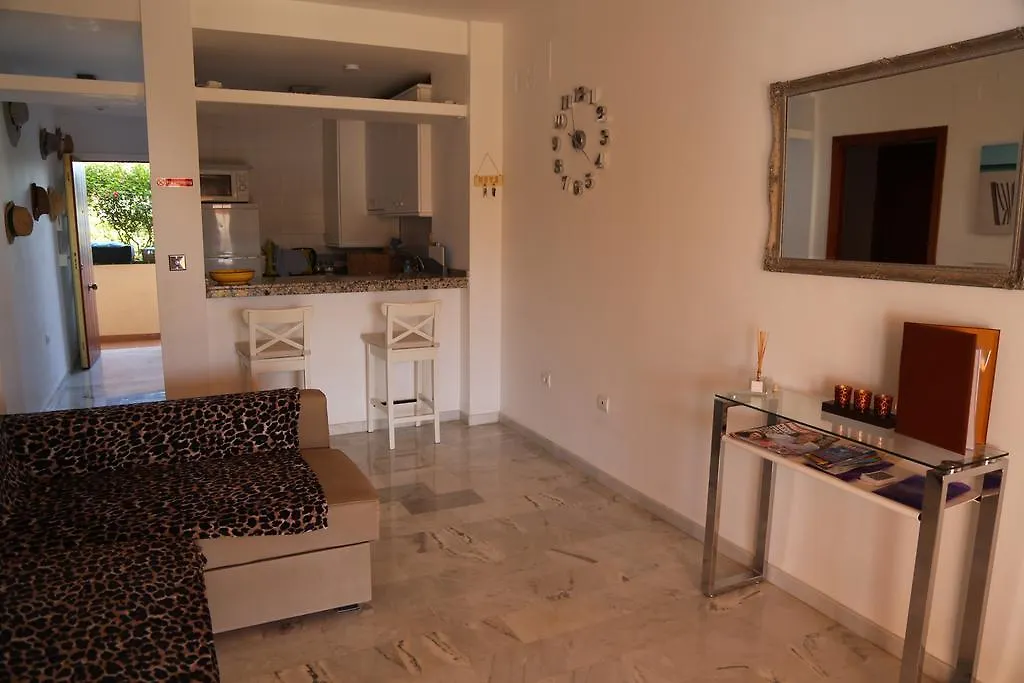 푸엔히롤라 Apartamento Alta Loma With Bbq, Sea Views, Pool, Wifi Sleeps 6 아파트