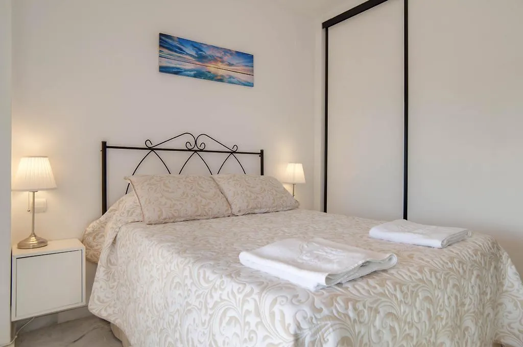 푸엔히롤라 Apartamento Alta Loma With Bbq, Sea Views, Pool, Wifi Sleeps 6 아파트