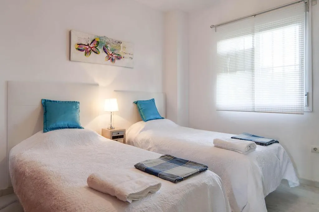 푸엔히롤라 Apartamento Alta Loma With Bbq, Sea Views, Pool, Wifi Sleeps 6 아파트